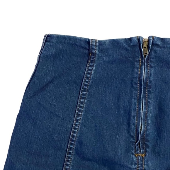 Free People Modern Femme Denim Stretch Mini Skirt Dark Blue Wash A-Line 2 FLAW - Picture 12 of 16